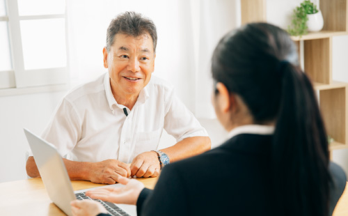 各種関係機関への連絡と相談支援